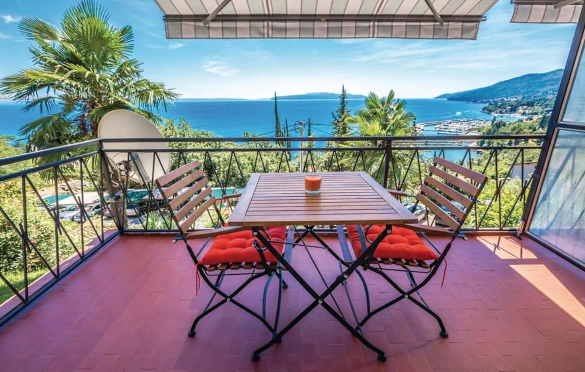 Breathtaking Sea View App For 2+1, Bbq ...... Apartment *